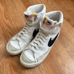 Nike Blazers Barely worn